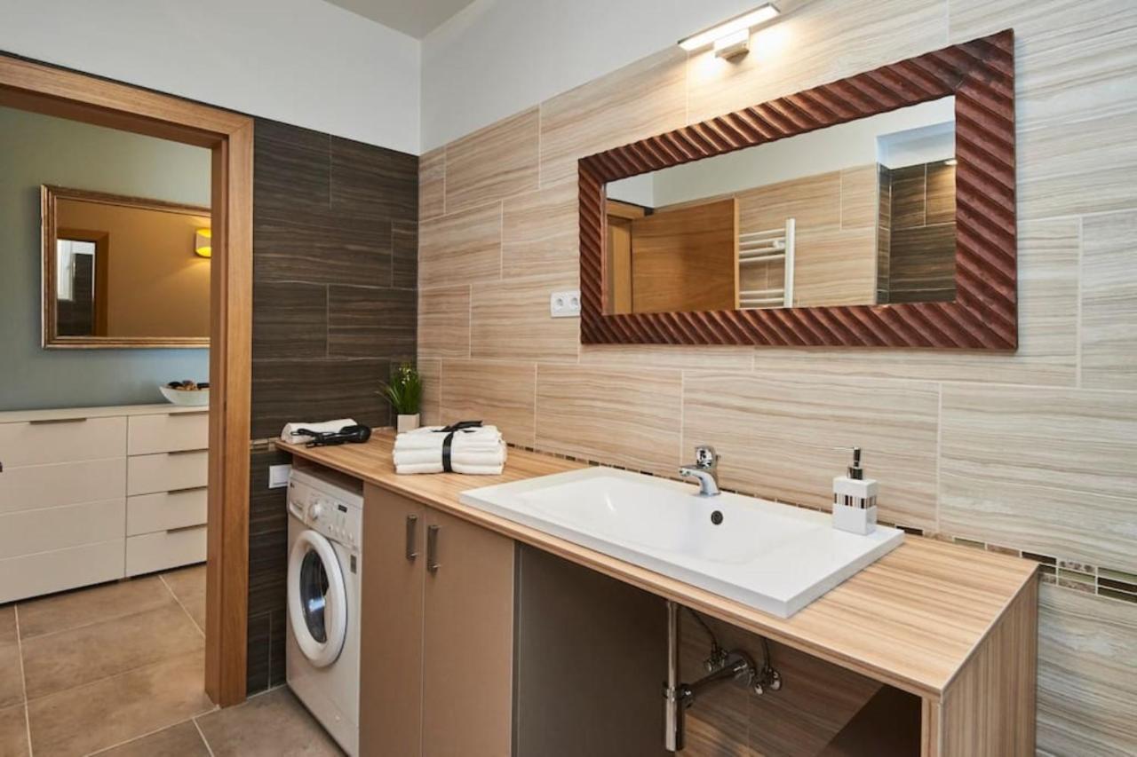 Orangehomes Fantastic 3 Bedrooms Apartment Dohany Street Budapest Exterior photo